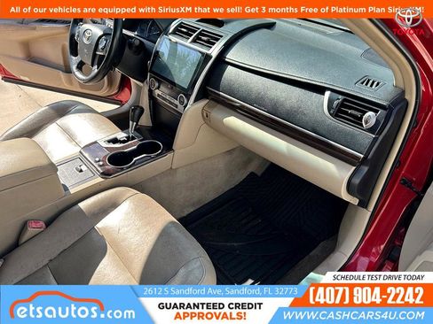 Used 2012 Toyota Camry XLE image 12