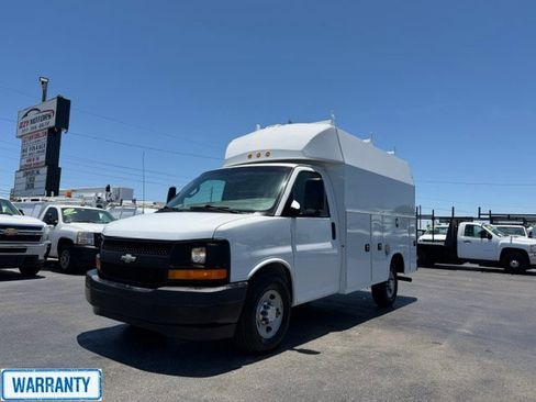 Used 2017 Chevrolet Express 3500 RWD image 1