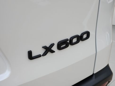New 2026 Lexus LX 600 4WD w/ Appearance Package image 27