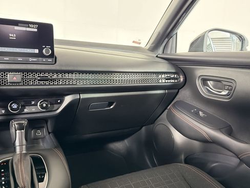 Used 2023 Honda HR-V Sport image 27