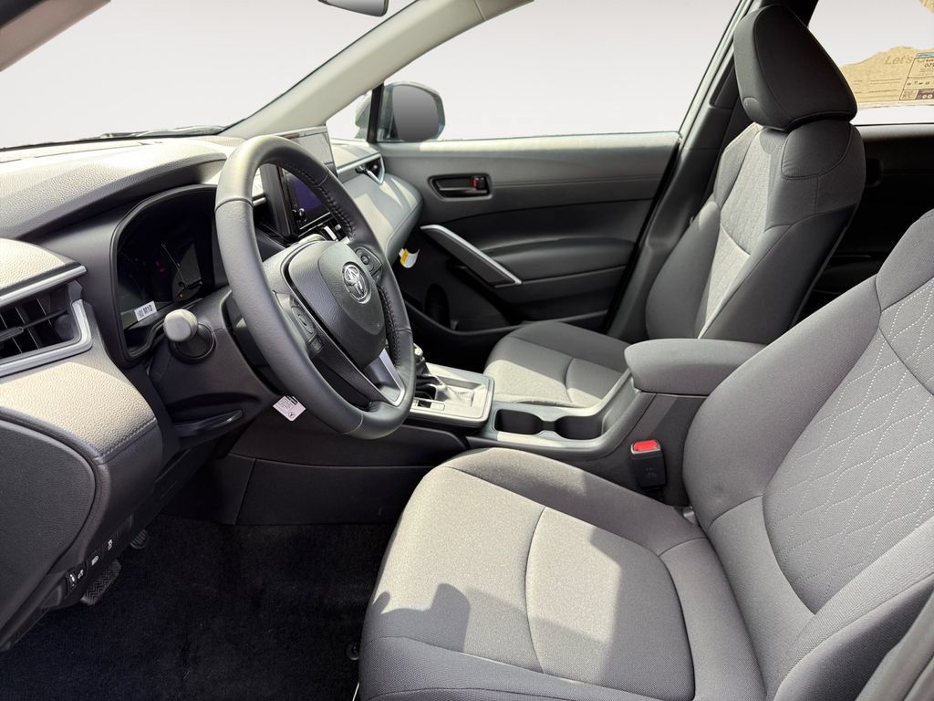 New 2026 Toyota Corolla Cross LE w/ Moonroof Package AWD/4WD image 9