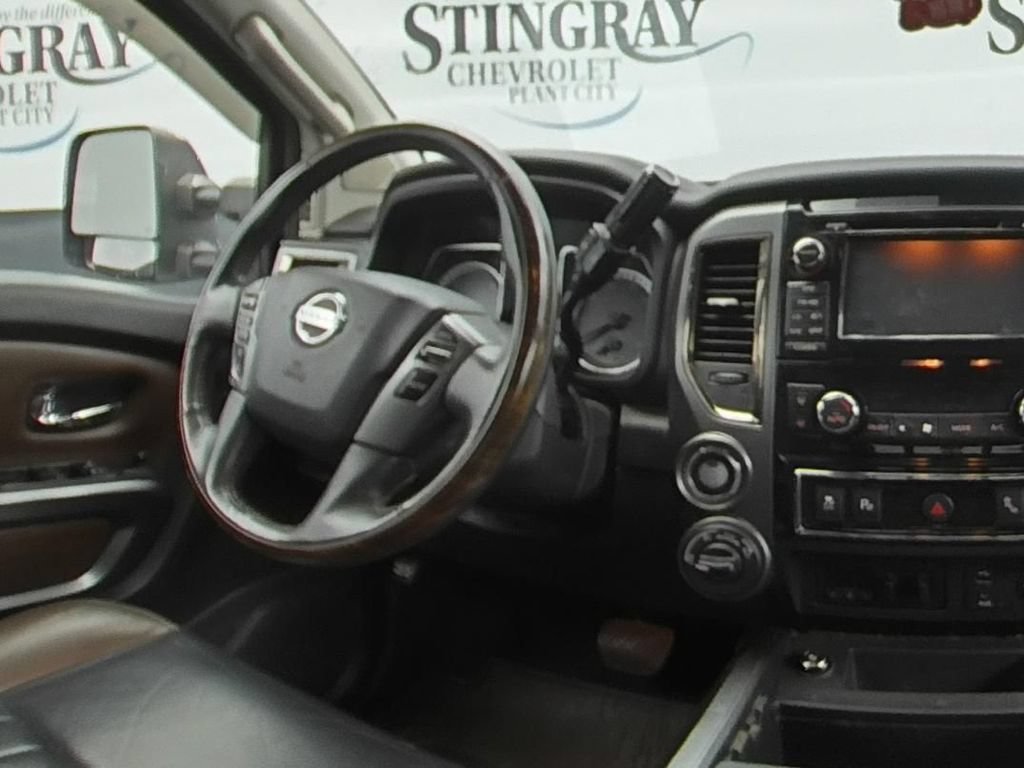 Used 2016 Nissan Titan Platinum Reserve AWD/4WD image 16