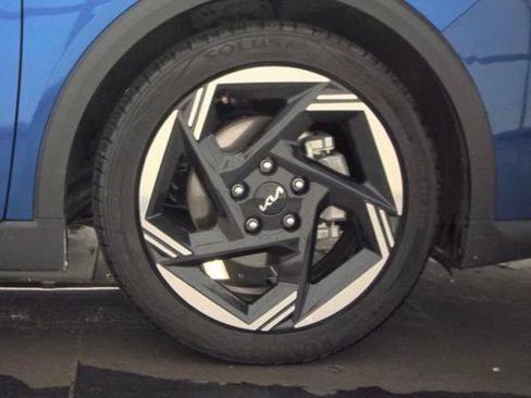 Certified 2025 Kia K4 EX FWD image 15
