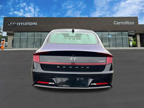 Used 2022 Hyundai Sonata Limited image 6