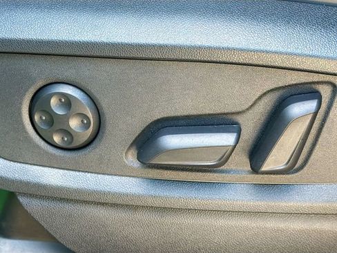 Used 2025 Audi SQ5 Premium Plus image 25