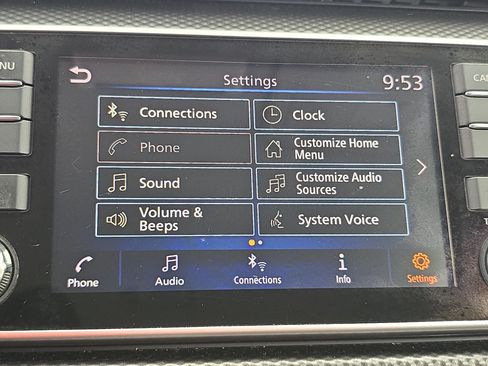 Used 2020 Nissan Kicks SV FWD image 20