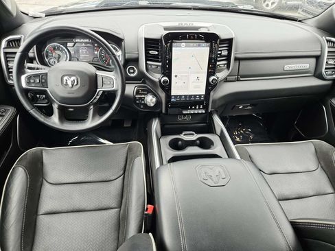 Used 2023 RAM 1500 Laramie AWD/4WD image 9
