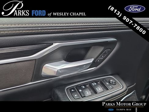 Used 2023 RAM 1500 Laramie AWD/4WD image 17