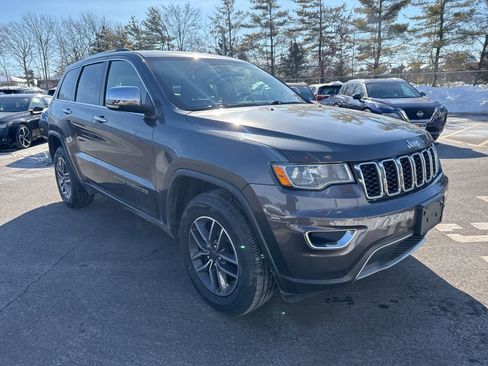 Used 2019 Jeep Grand Cherokee Limited image 3