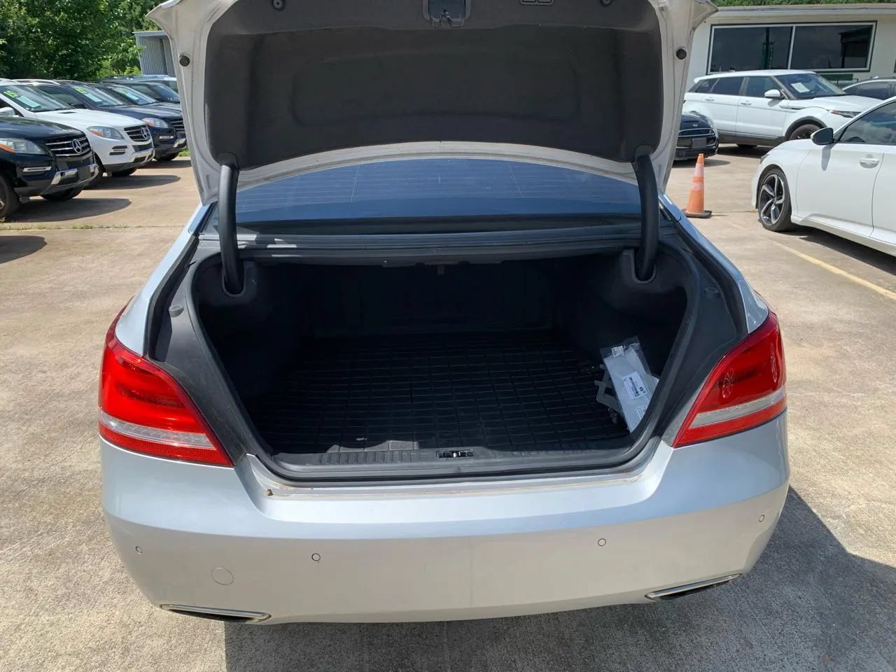 Used 2014 Hyundai Equus Ultimate RWD image 23