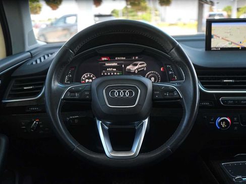 Used 2019 Audi Q7 3.0T Premium Plus AWD/4WD image 16