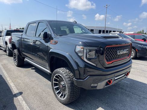 Used 2023 GMC Sierra 1500 AT4 w/ AT4 Premium Package AWD/4WD image 11