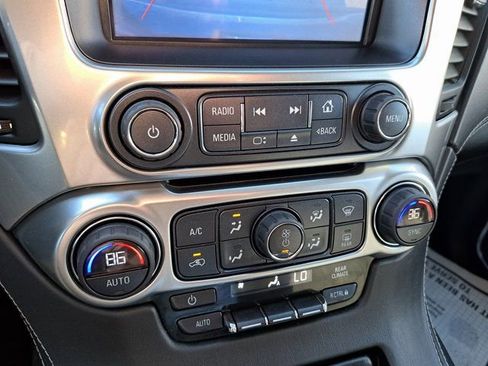 Used 2016 Chevrolet Suburban LS image 18