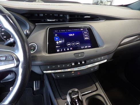 Used 2021 Cadillac XT4 Sport AWD/4WD image 12