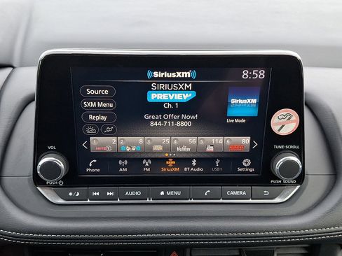 Used 2024 Nissan Rogue S AWD/4WD image 16