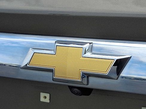 Used 2020 Chevrolet Traverse LT w/ LPO, Floor Liner Package AWD/4WD image 29