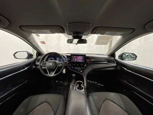 Used 2022 Toyota Camry LE FWD image 16