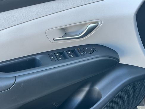 Certified 2025 Hyundai Tucson SEL image 13