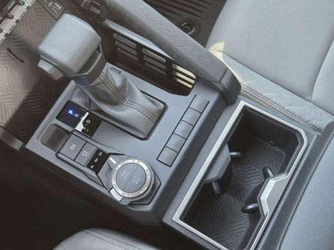 New 2026 Toyota Tacoma SR5 image 18