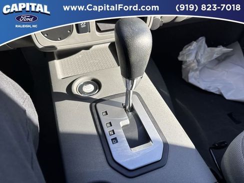 Used 2020 Nissan Frontier SV image 29