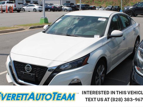 Used 2022 Nissan Altima 2.5 S FWD image 1