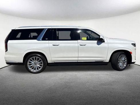 Used 2023 Cadillac Escalade ESV Premium Luxury w/ Performance Package AWD/4WD image 17