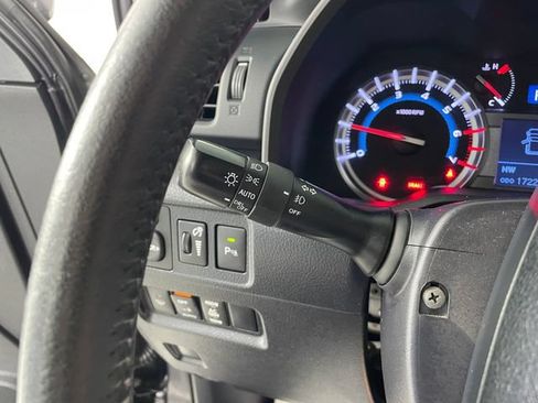 Used 2017 Toyota 4Runner Limited AWD/4WD image 15