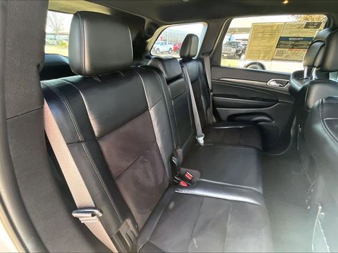 Used 2021 Jeep Grand Cherokee Laredo X image 16