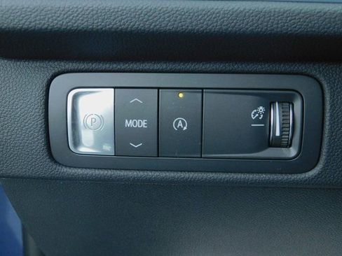 New 2026 Chevrolet Traverse High Country FWD image 19