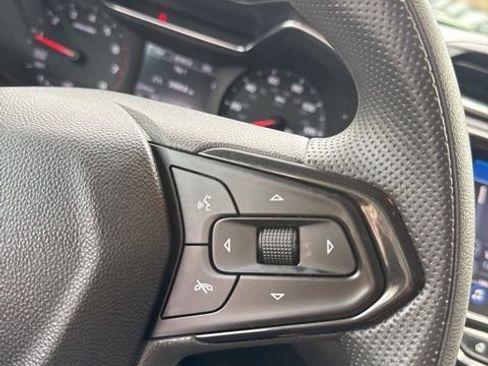 Used 2021 Chevrolet TrailBlazer LT w/ Convenience Package image 26