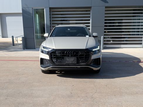 Used 2023 Audi Q8 Prestige w/ Prestige Package AWD/4WD image 3