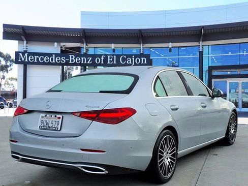 Used 2025 Mercedes-Benz C 300 4MATIC Sedan image 3
