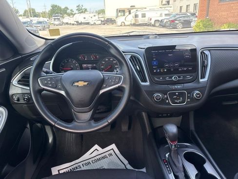 Used 2023 Chevrolet Malibu RS FWD image 26