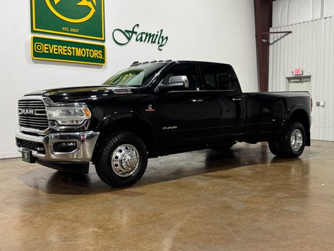 Used 2020 RAM 3500 Laramie image 3