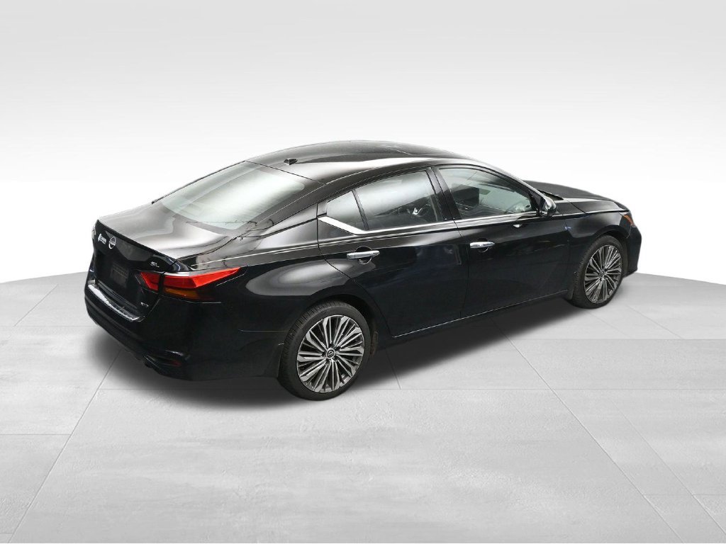 Used 2023 Nissan Altima 2.5 SL AWD/4WD image 22