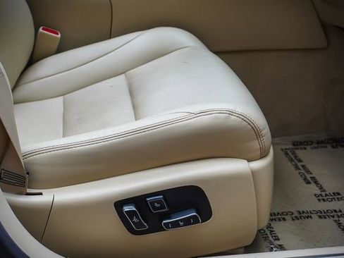 Used 2017 Lexus LS 460 w/ Comfort Package RWD image 24