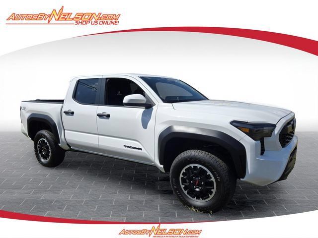 Used 2025 Toyota Tacoma TRD Off-Road AWD/4WD image 1