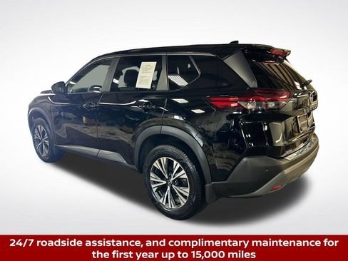 Used 2023 Nissan Rogue SV AWD/4WD image 3