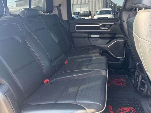 Used 2022 RAM 1500 Laramie AWD/4WD image 16