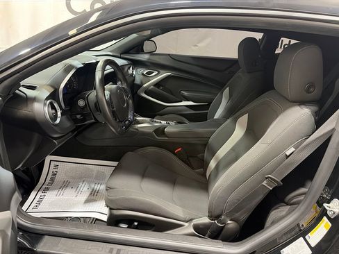 Used 2021 Chevrolet Camaro SS RWD image 17
