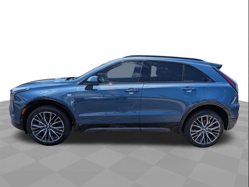 Certified 2024 Cadillac XT4 Sport FWD image 7