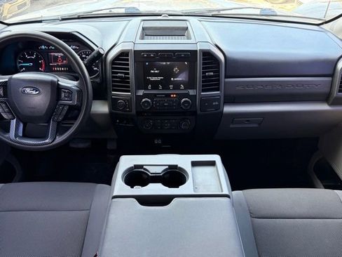 Used 2018 Ford F250 XL w/ STX Appearance Package image 9