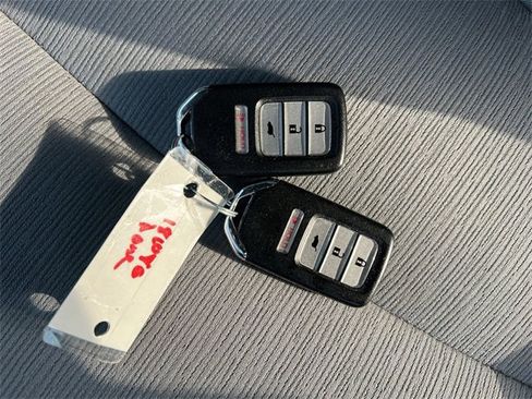 Used 2019 Honda Odyssey LX image 25