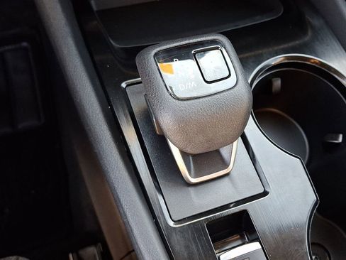 Certified 2023 Nissan Rogue SV AWD/4WD image 14
