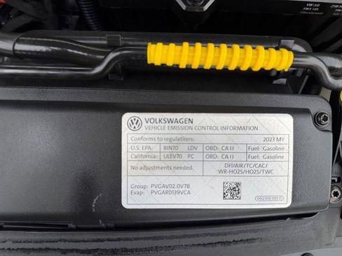 Used 2023 Volkswagen GTI 40th Anniversary Edition image 32