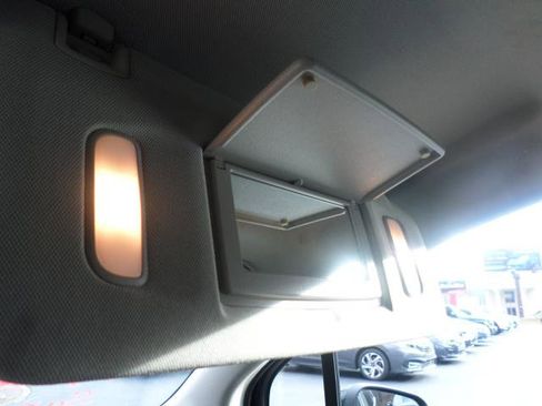 Used 2019 Toyota RAV4 XLE image 18