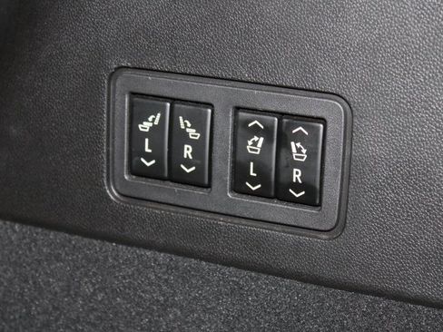 Certified 2023 Cadillac XT6 Sport image 29