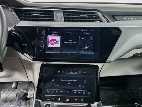 Certified 2024 Audi Q8 e-tron Prestige w/ Prestige Package AWD/4WD image 13