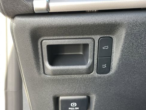 New 2026 Ford Expedition Active RWD image 30