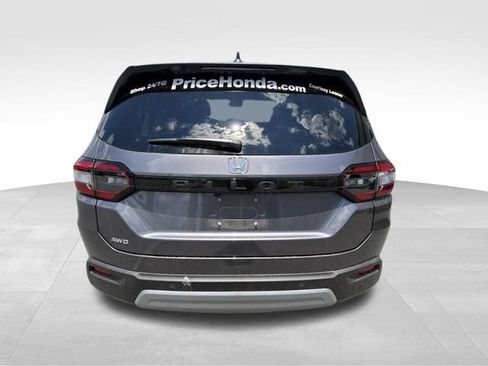 Used 2025 Honda Pilot EX-L image 6